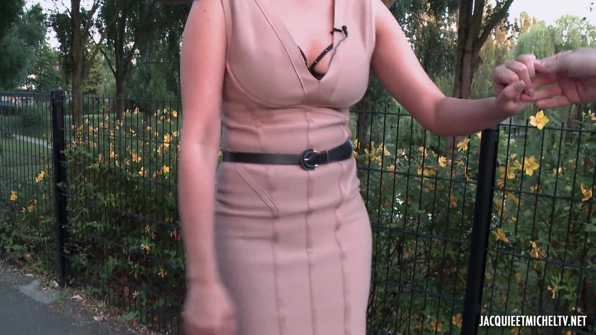 JacquieEtMichelTV Cathy The Surprise For Mariska FRENCH