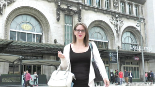 JacquieEtMichelTV The First Black Of Sandy FRENCH