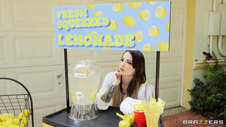 BrazzersExxtra Valerica Steele Taste My Juices