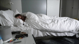 FamilyTherapy Stella Barey And Harper Red Early To Bed GAYME