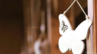 MetArt Leria Glow Glowing