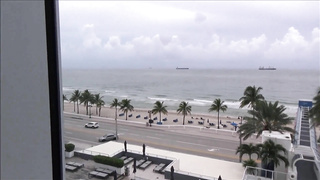 FamilyTherapy Ally Cooper What Happends On Vacation GAYME