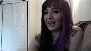 FamilyTherapy Sabrina Violet And Clover Baltimore The House Guest GAYME