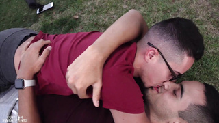 GuysInSweatPants Dario cums in Vincent