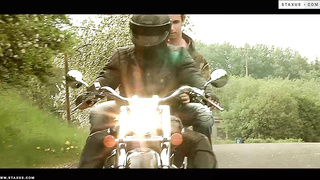 Elliot Gass, Carey Lexes