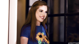 KissMeFuckMe Jenna Starr and Scarlett Mae Better In Real Life