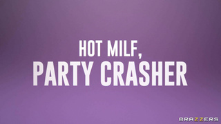 BrazzersExxtra Charli Phoenix Hot MILF Party Crasher