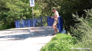 MatureVan Mia Darklin And Lilian Black Bus Boy