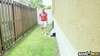 BigTitsRoundAsses Paris The Muse