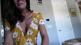 MomComesFirst Abby Somers Wake Up