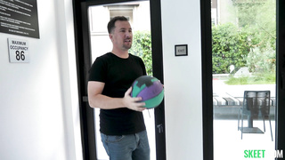 MessyJessy Payton Preslee Shooting Balls For Boob Shots