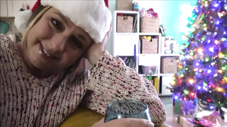 MomComesFirst Brianna Beach The Christmas Party