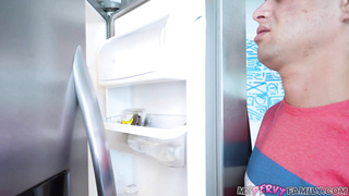 MyPervyFamily Lacy Tate Sneaky Sex Crazed Stepsis