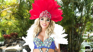 MylfOfTheMonth.23.06.09.Vivianne.Desilva.Carnival.XXX.1080p.HEVC.x265.PRT