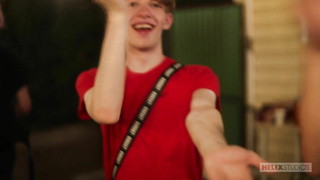 HelixStudios Twink's on Top