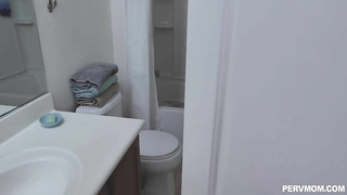 PervMom Kat Dior Restful Stepmom Rod Riding