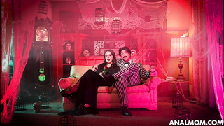 AnalMom Sophia West Anal Ouija