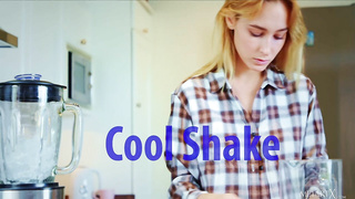 MetArtX Kelly Collins Cool Shake