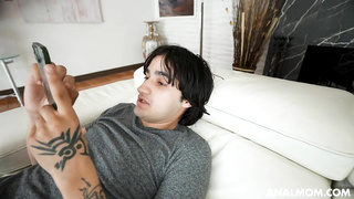 AnalMom Sedona Reign Go Through The Backdoor